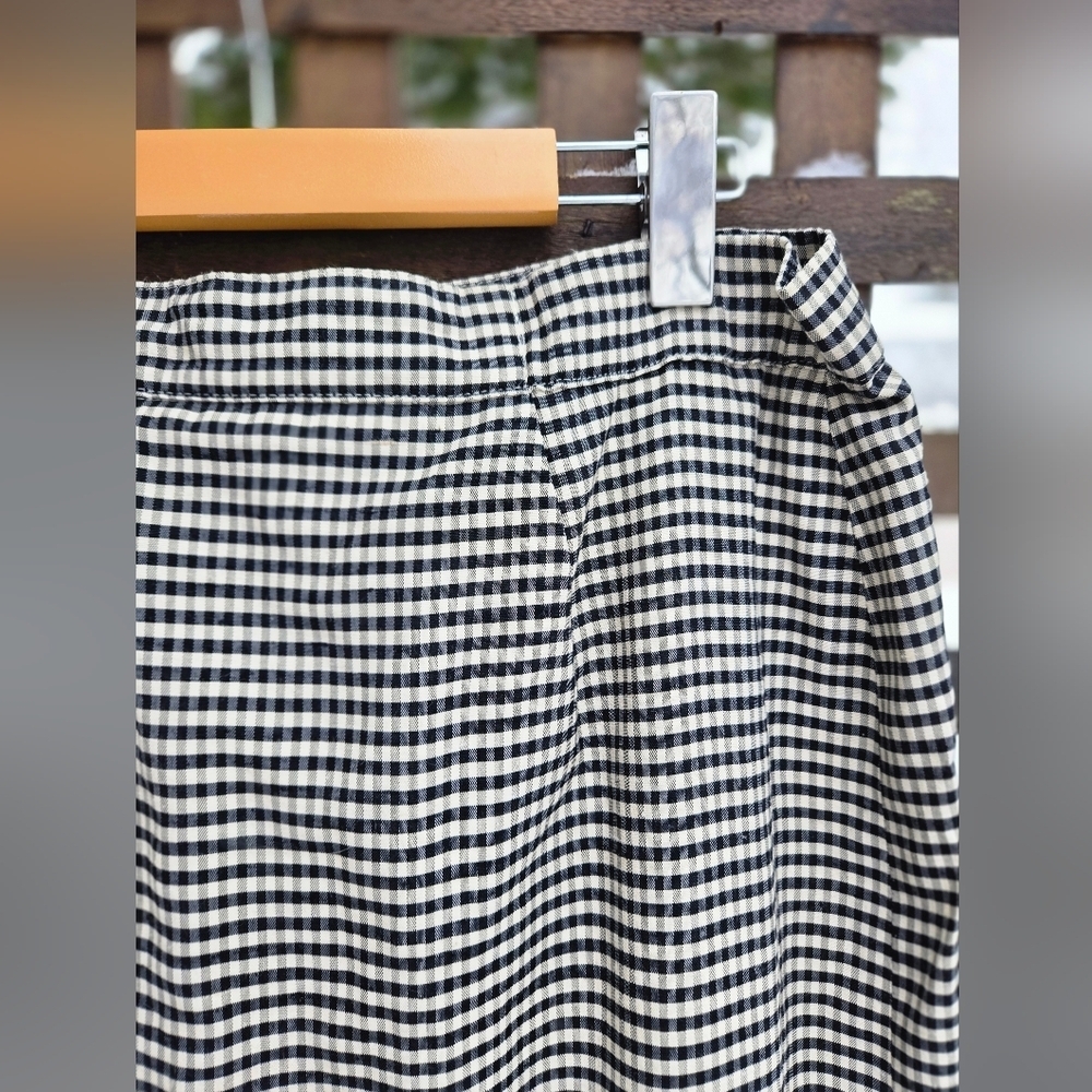 Hand Sewn Pencil Skirt - Picture 3 of 7